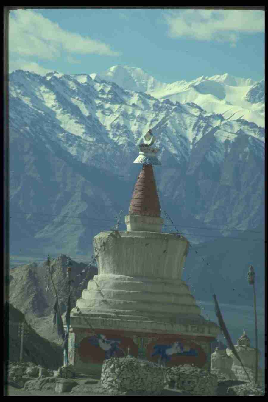 Spirit Of Buddha - Corel Professional Photos ></a>
<script language=JavaScript> 
  var txt = 
