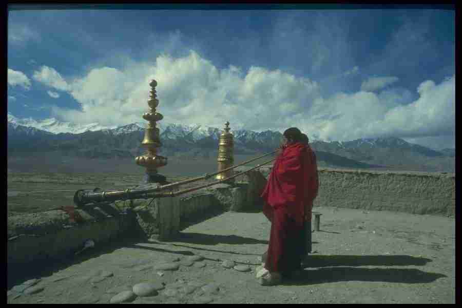 Spirit Of Buddha - Corel Professional Photos ></a>
<script language=JavaScript> 
  var txt = 