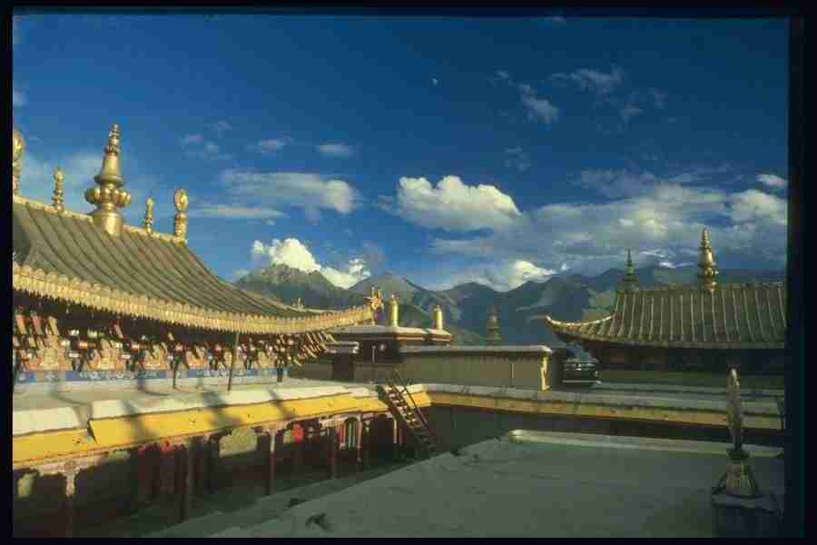 Spirit Of Buddha - Corel Professional Photos ></a>
<script language=JavaScript> 
  var txt = 