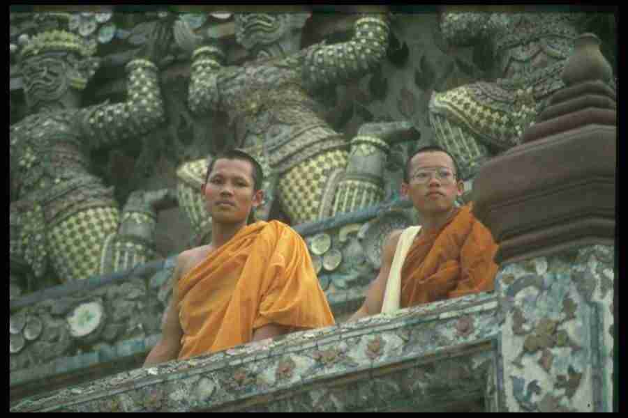 Spirit Of Buddha - Corel Professional Photos ></a>
<script language=JavaScript> 
  var txt = 