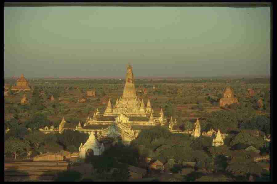 Spirit Of Buddha - Corel Professional Photos ></a>
<script language=JavaScript> 
  var txt = 