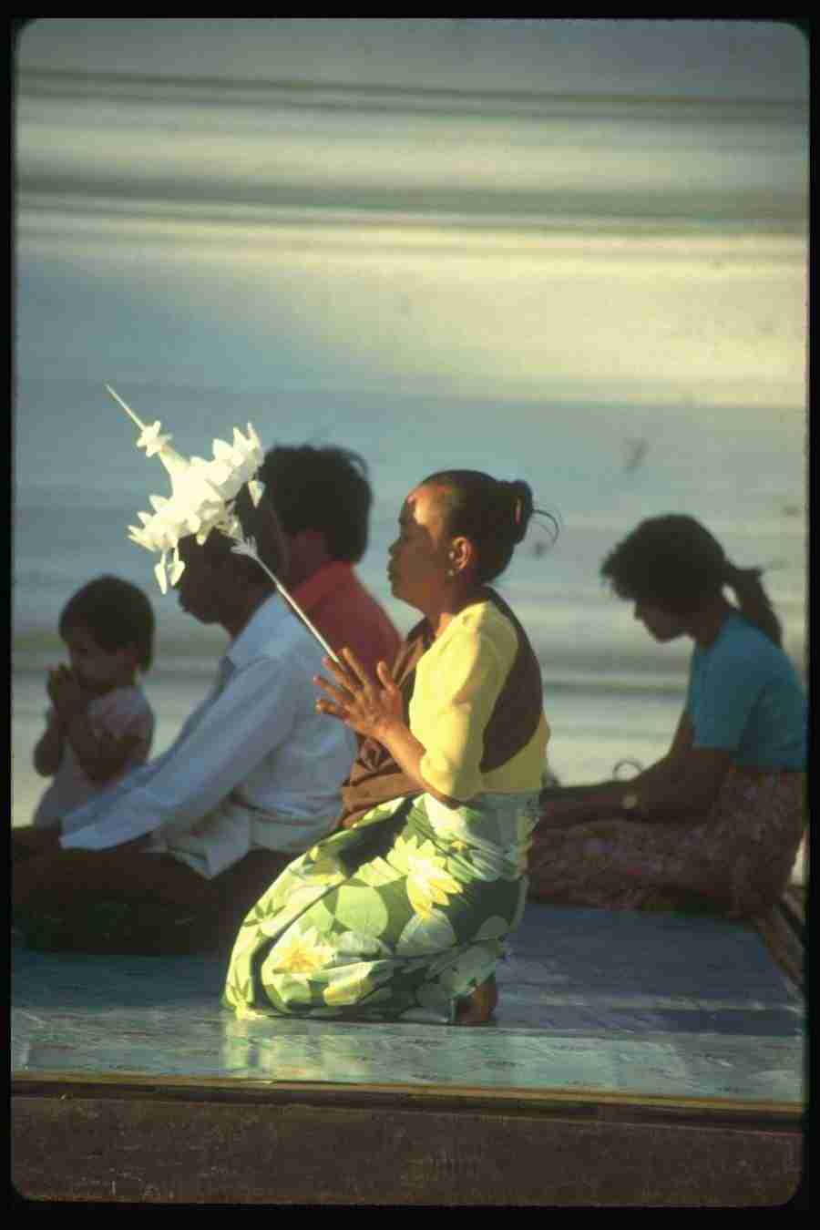 Spirit Of Buddha - Corel Professional Photos ></a>
<script language=JavaScript> 
  var txt = 