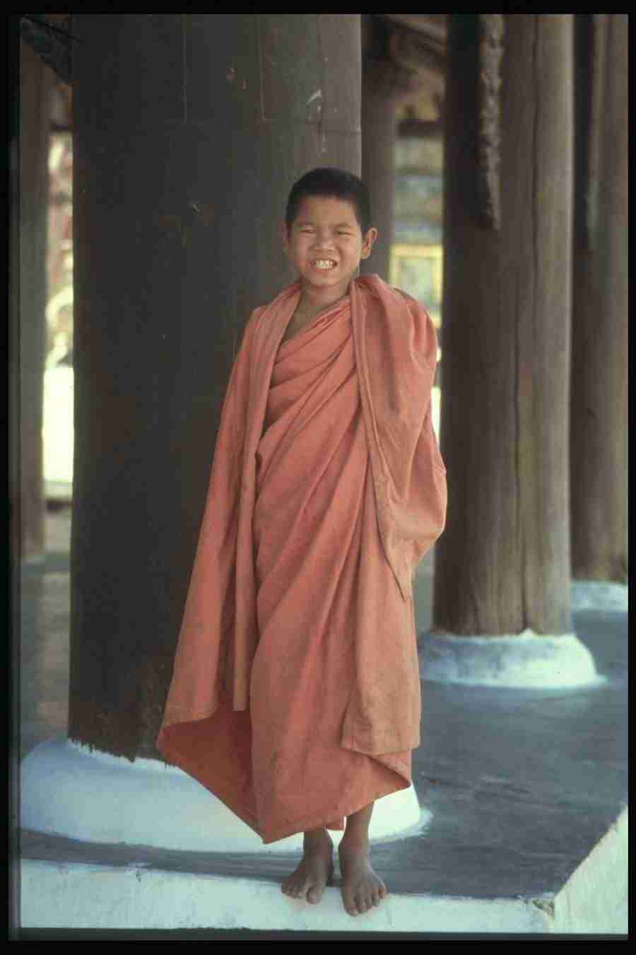 Spirit Of Buddha - Corel Professional Photos ></a>
<script language=JavaScript> 
  var txt = 