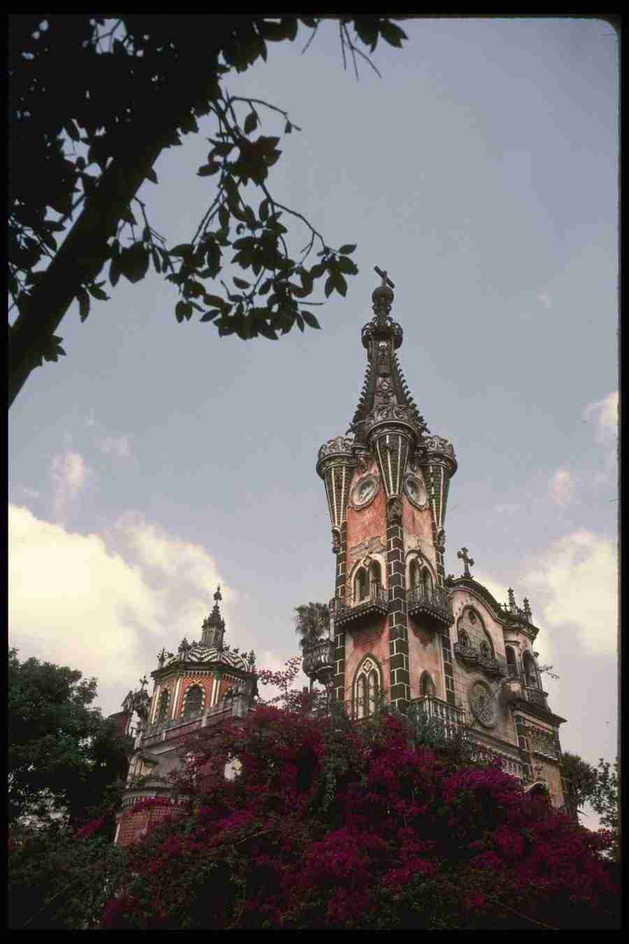 Sacred Places - Corel Professional Photos ></a>
<script language=JavaScript> 
  var txt = 