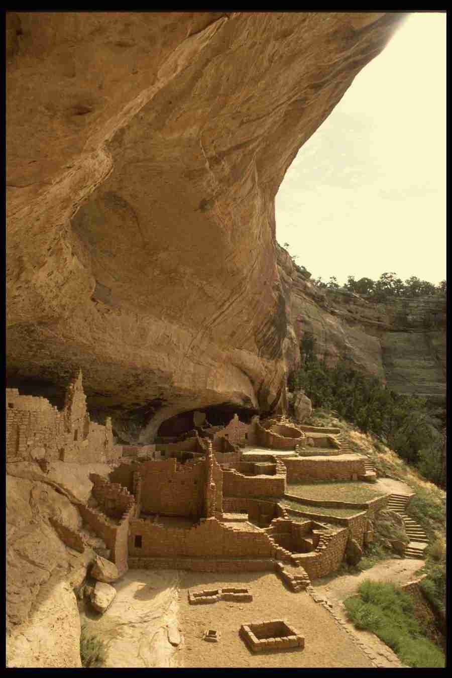 Sacred Places - Corel Professional Photos ></a>
<script language=JavaScript> 
  var txt = 