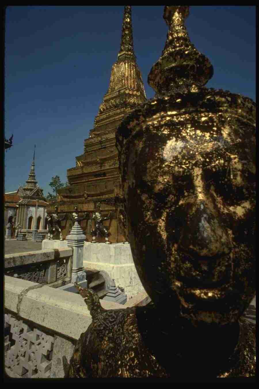 Sacred Places - Corel Professional Photos ></a>
<script language=JavaScript> 
  var txt = 