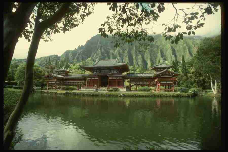 Sacred Places - Corel Professional Photos ></a>
<script language=JavaScript> 
  var txt = 