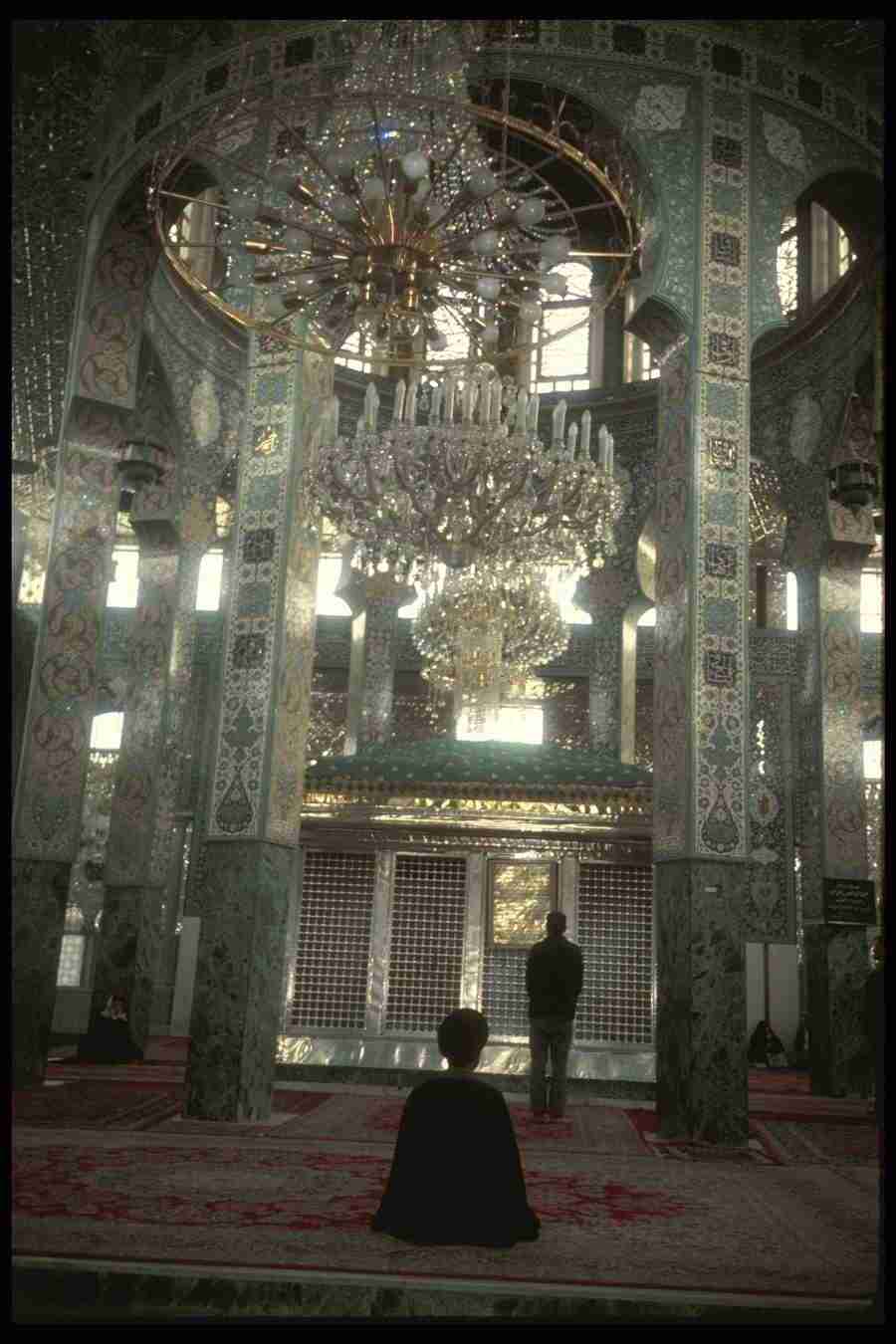 Sacred Places - Corel Professional Photos ></a>
<script language=JavaScript> 
  var txt = 