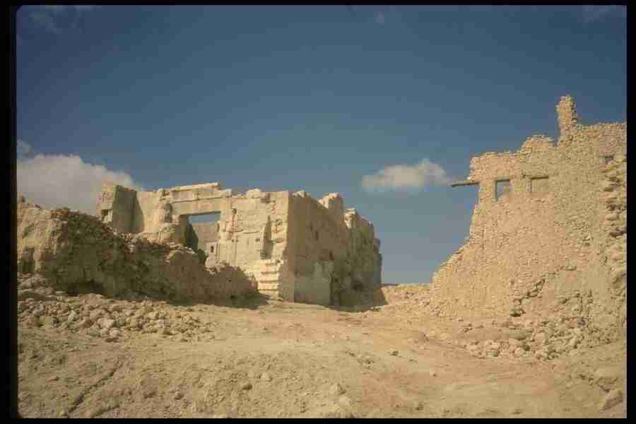 Sacred Places - Corel Professional Photos ></a>
<script language=JavaScript> 
  var txt = 