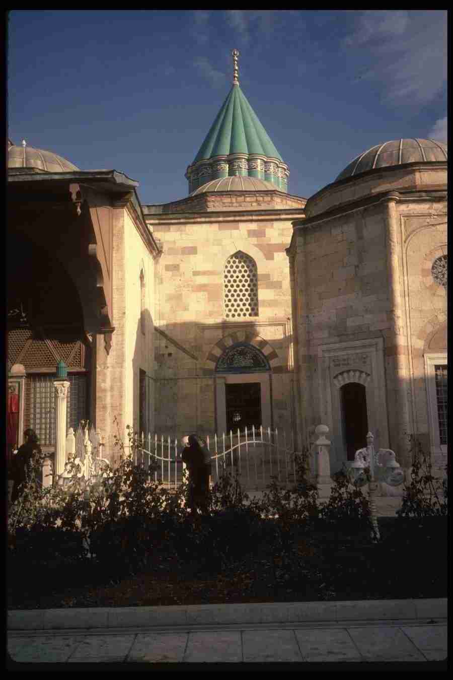 Sacred Places - Corel Professional Photos ></a>
<script language=JavaScript> 
  var txt = 