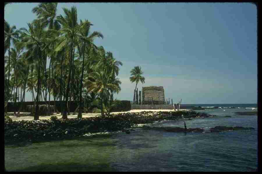 Sacred Places - Corel Professional Photos ></a>
<script language=JavaScript> 
  var txt = 