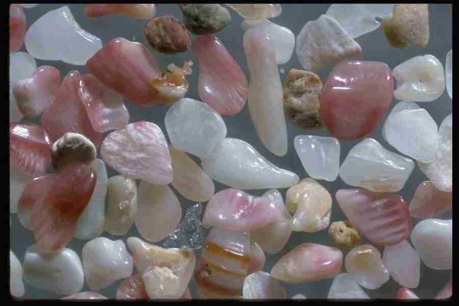 Sand Pebble Textures - Corel Professional Photos ></a>
<script language=JavaScript> 
  var txt = 