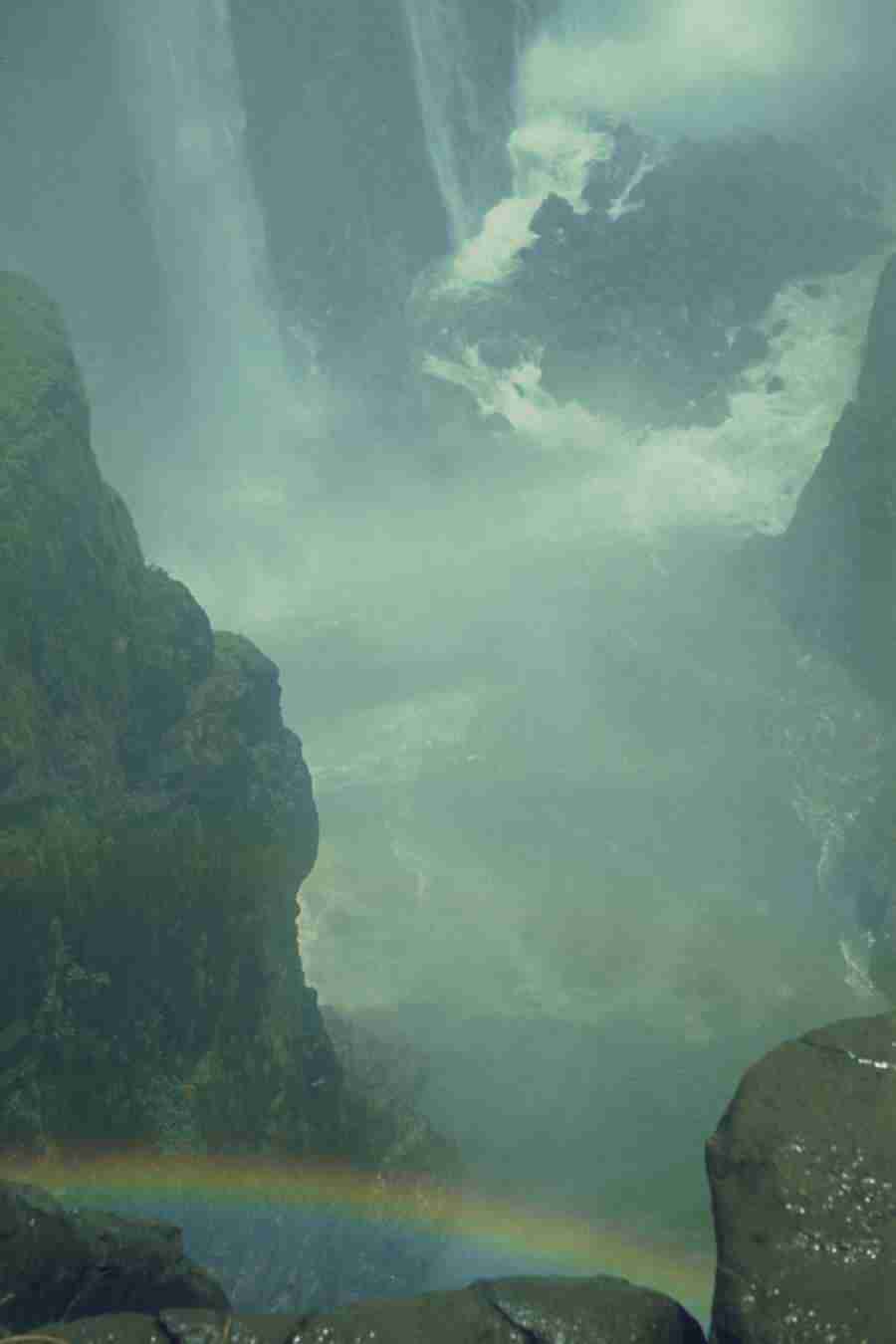 Spectacular Waterfalls - Corel Professional Photos ></a>
<script language=JavaScript> 
  var txt = 