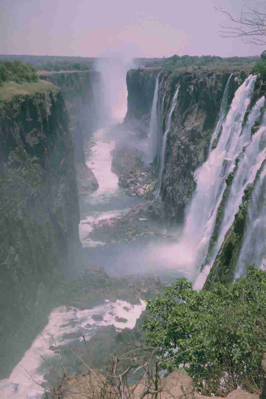 Spectacular Waterfalls - Corel Professional Photos ></a>
<script language=JavaScript> 
  var txt = 
