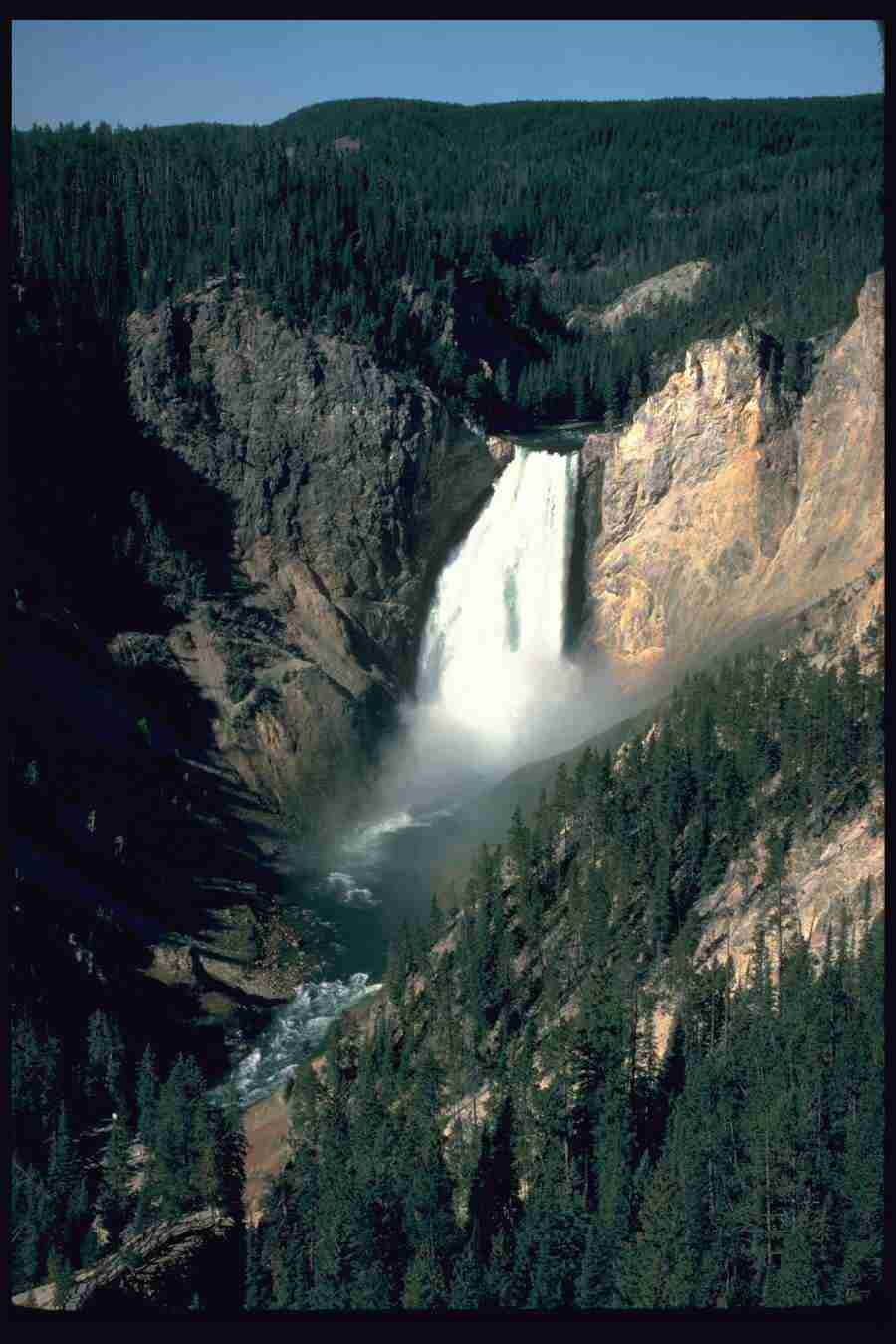Spectacular Waterfalls - Corel Professional Photos ></a>
<script language=JavaScript> 
  var txt = 