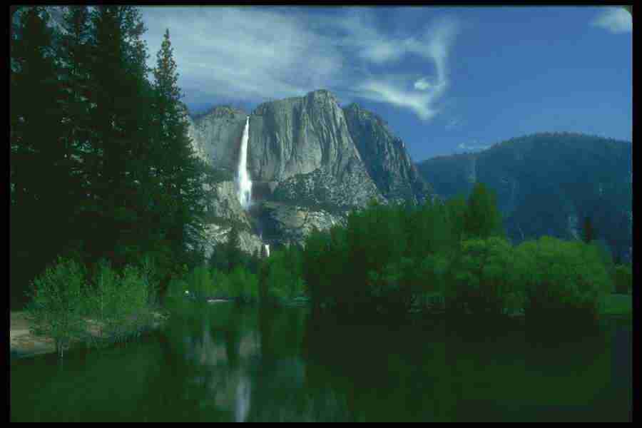 Spectacular Waterfalls - Corel Professional Photos ></a>
<script language=JavaScript> 
  var txt = 