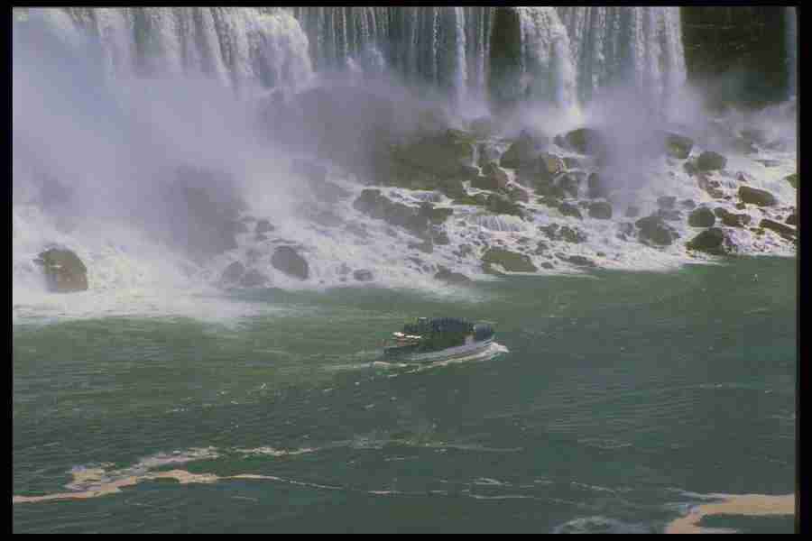 Spectacular Waterfalls - Corel Professional Photos ></a>
<script language=JavaScript> 
  var txt = 