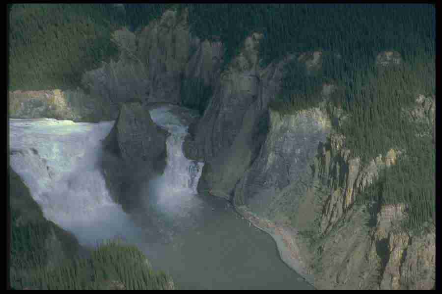 Spectacular Waterfalls - Corel Professional Photos ></a>
<script language=JavaScript> 
  var txt = 