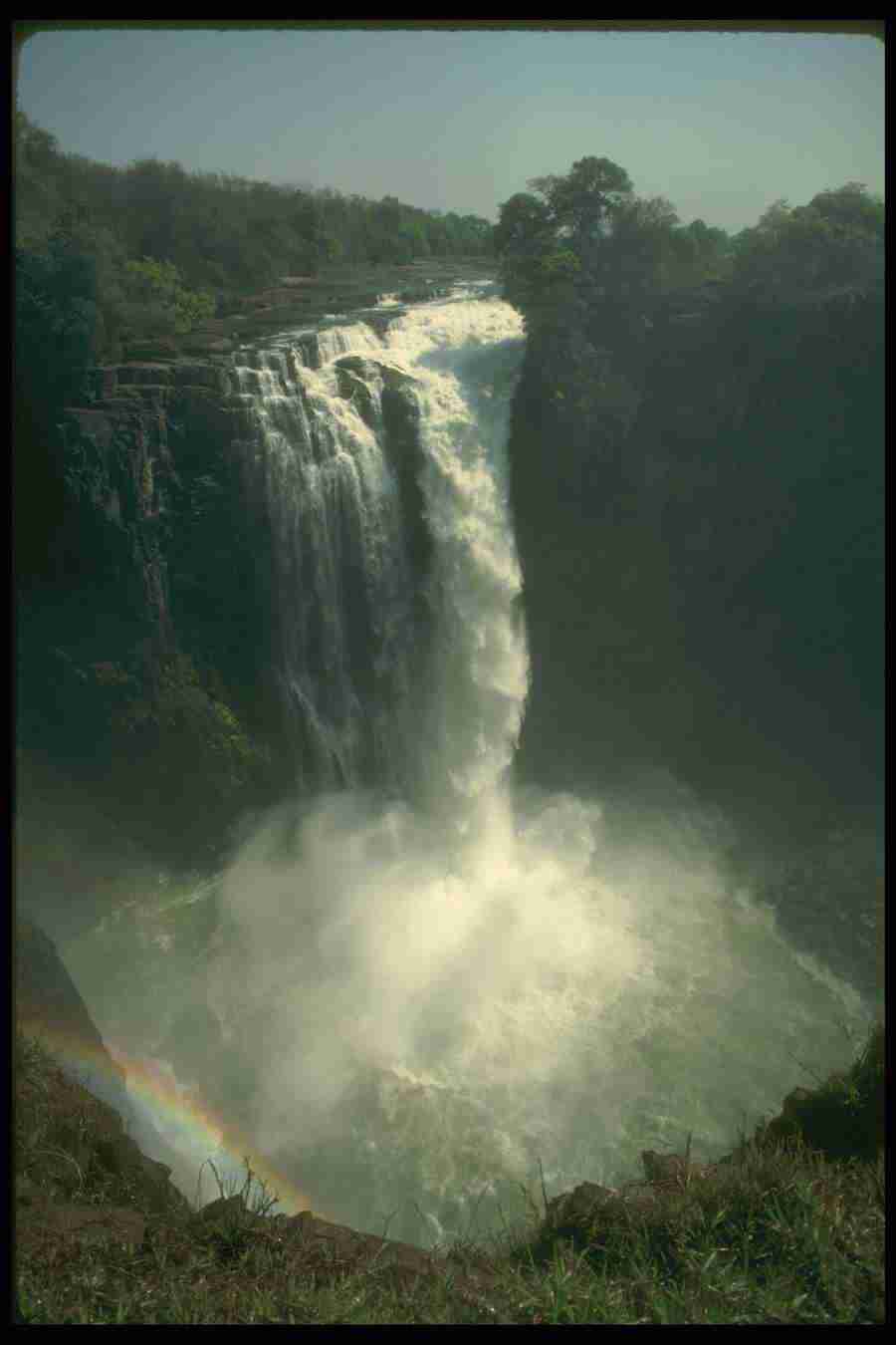 Spectacular Waterfalls - Corel Professional Photos ></a>
<script language=JavaScript> 
  var txt = 