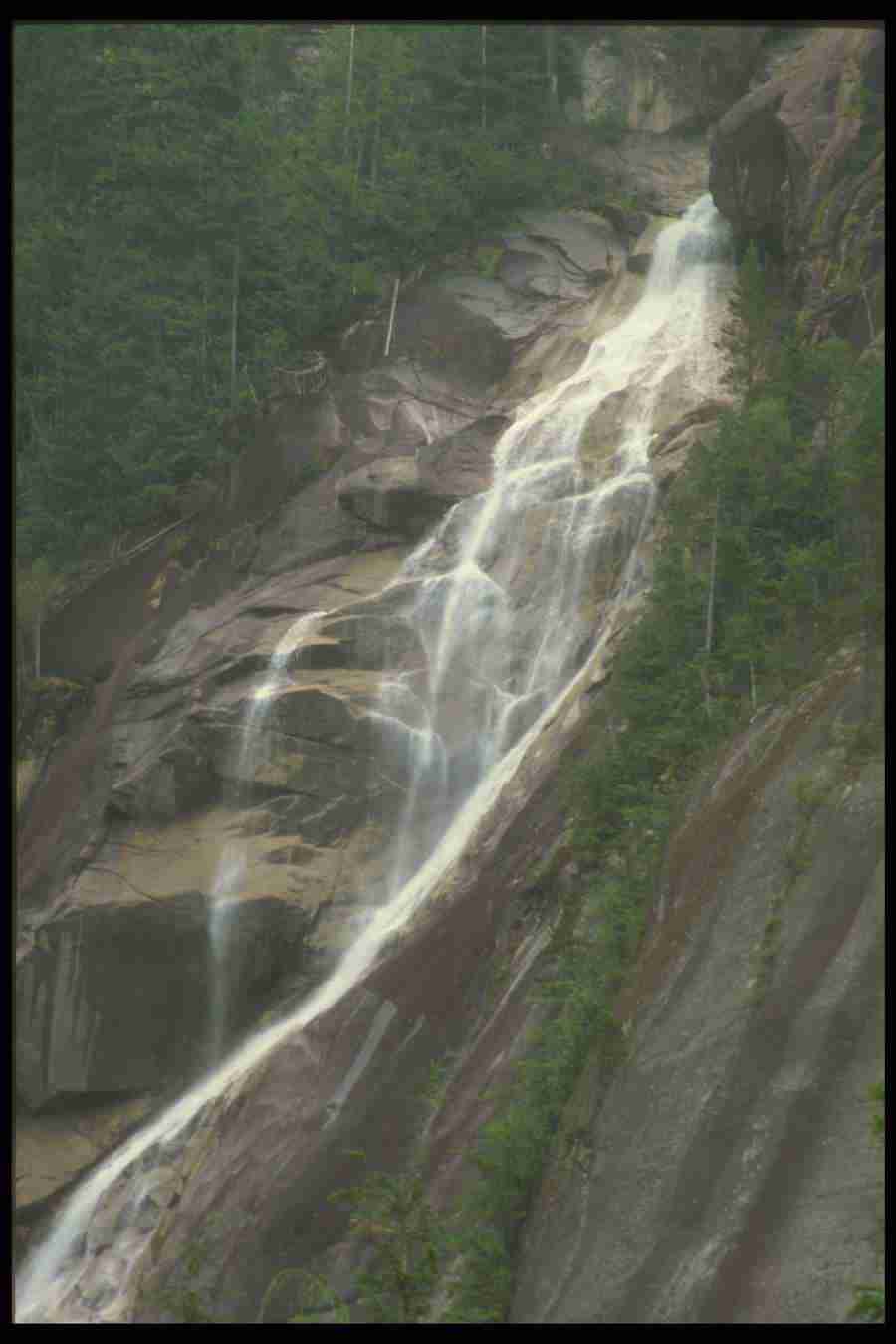 Spectacular Waterfalls - Corel Professional Photos ></a>
<script language=JavaScript> 
  var txt = 