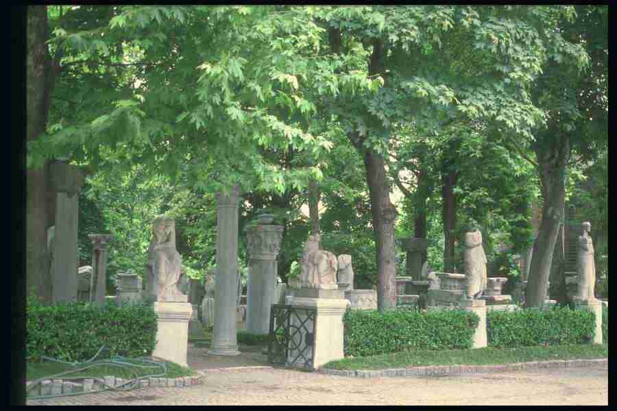 Turkey 2 - Corel Professional Photos ></a>
<script language=JavaScript> 
  var txt = 