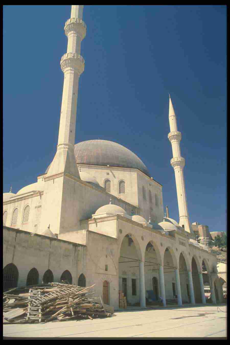 Turkey 2 - Corel Professional Photos ></a>
<script language=JavaScript> 
  var txt = 