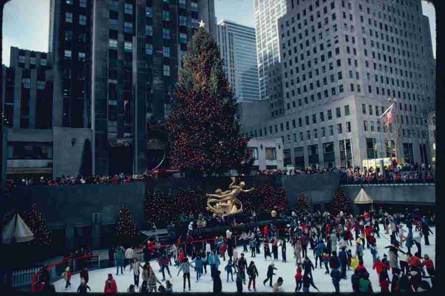 The Big Apple - Corel Professional Photos ></a>
<script language=JavaScript> 
  var txt = 