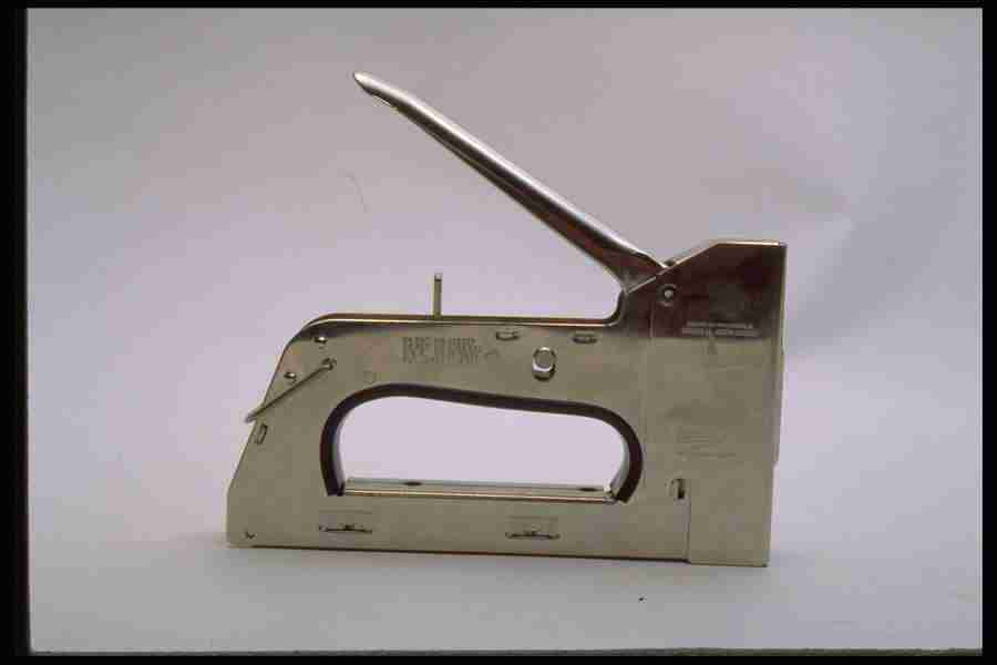 Tools - Corel Professional Photos ></a>
<script language=JavaScript> 
  var txt = 