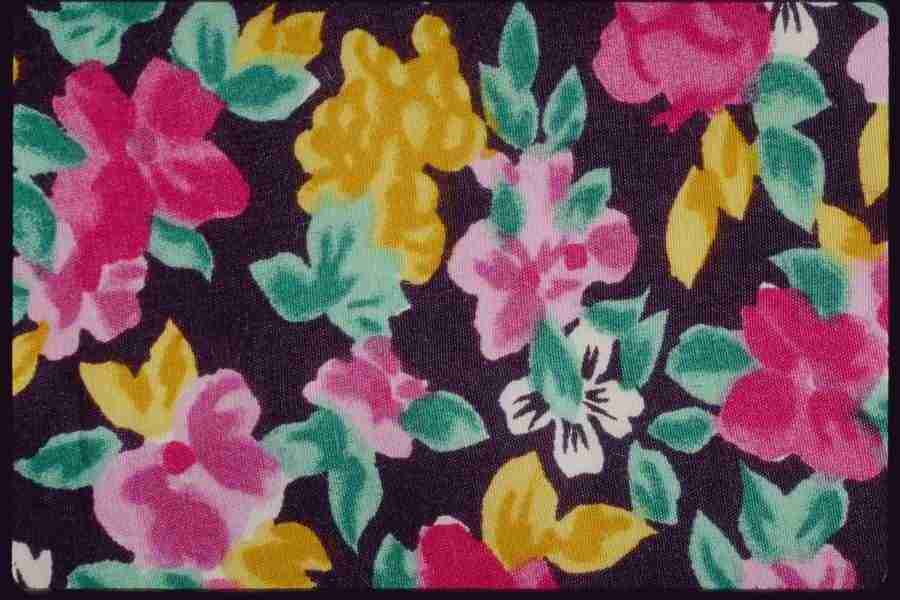 Textile Patterns - Corel Professional Photos ></a>
<script language=JavaScript> 
  var txt = 