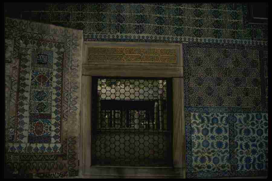 Turkey - Corel Professional Photos ></a>
<script language=JavaScript> 
  var txt = 