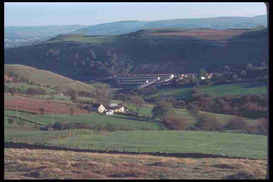 Wales - Corel Professional Photos ></a>
<script language=JavaScript> 
  var txt = 