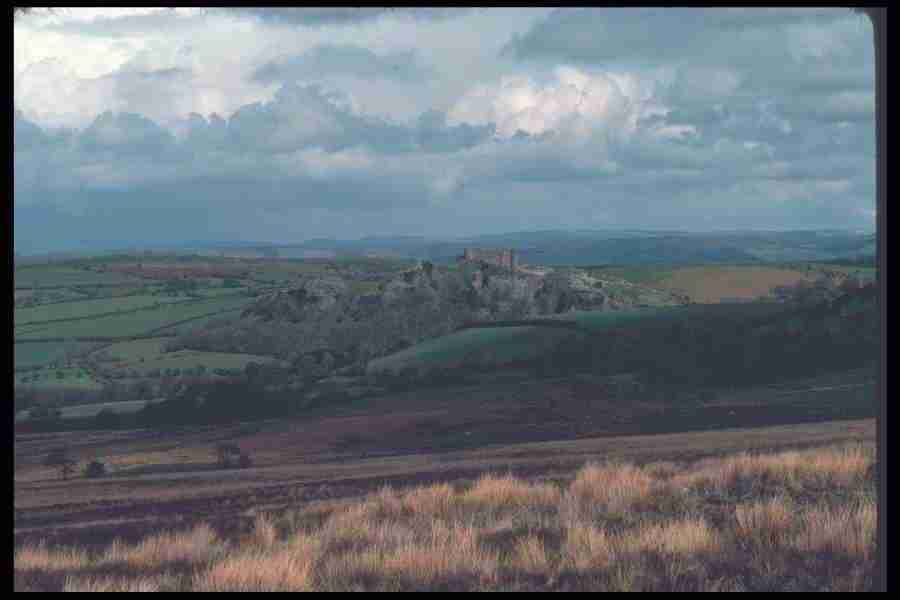 Wales - Corel Professional Photos ></a>
<script language=JavaScript> 
  var txt = 