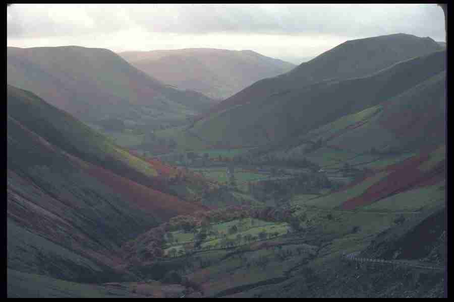 Wales - Corel Professional Photos ></a>
<script language=JavaScript> 
  var txt = 