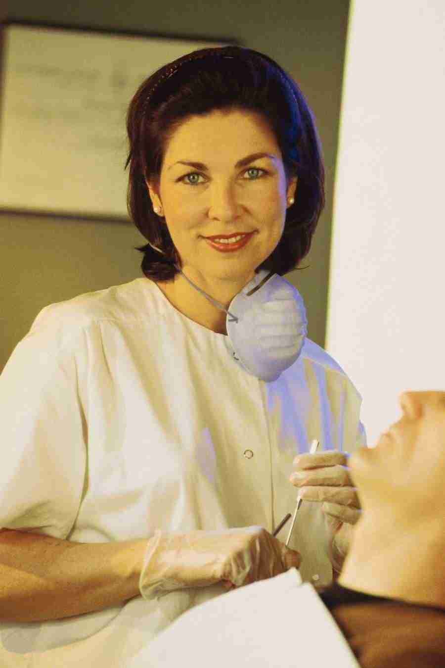 Medical 2 - Comstock Klips ></a>
<script language=JavaScript> 
  var txt = 