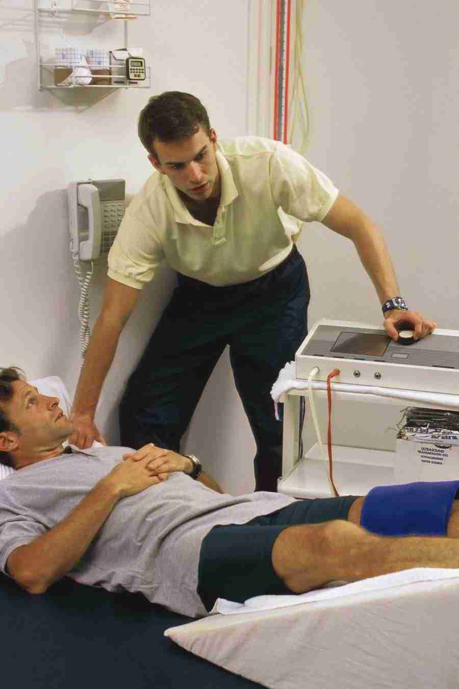 Medical 2 - Comstock Klips ></a>
<script language=JavaScript> 
  var txt = 