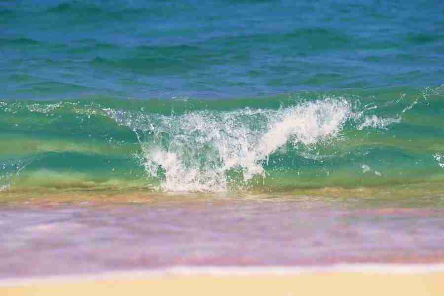 Beach - DAJ Digital Images ></a>
<script language=JavaScript> 
  var txt = 