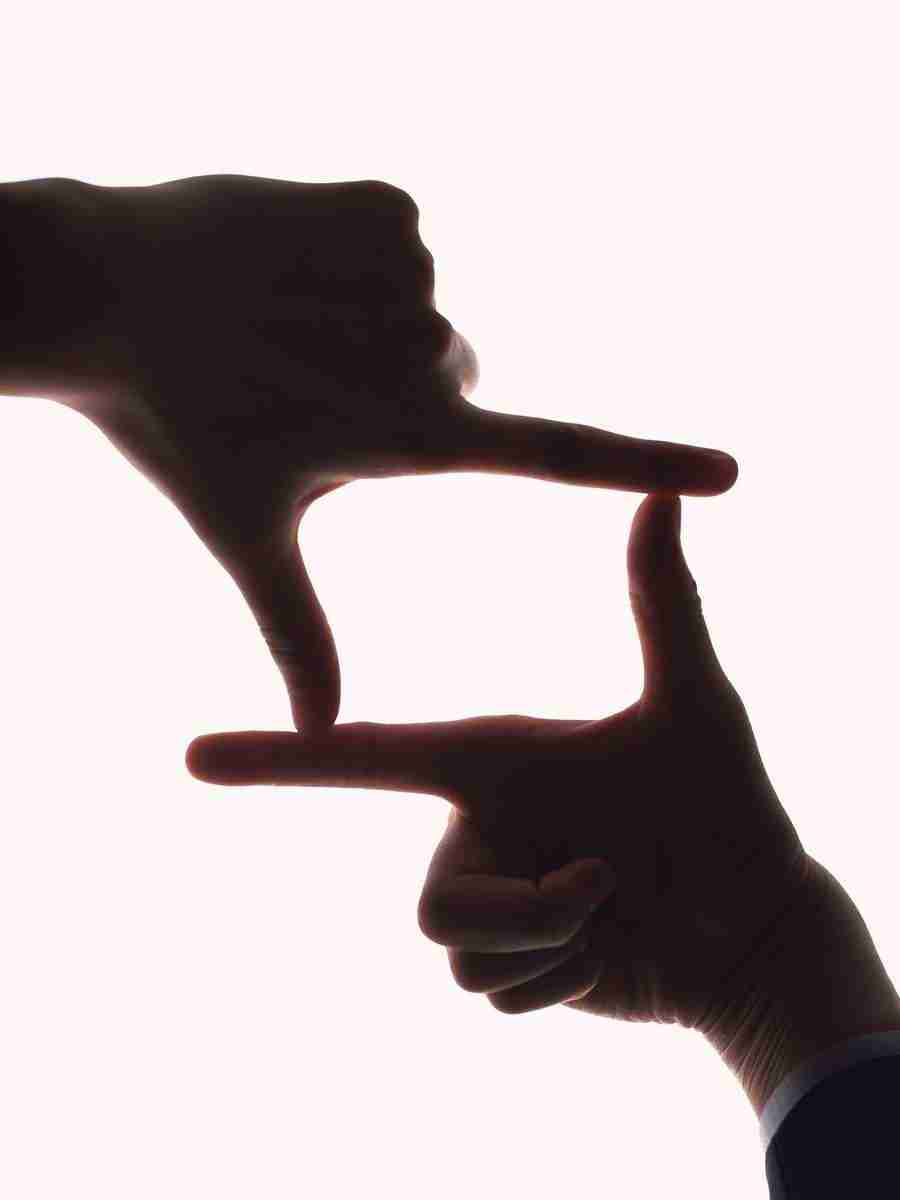 Business Silhouette - DAJ Digital Images ></a>
<script language=JavaScript> 
  var txt = 