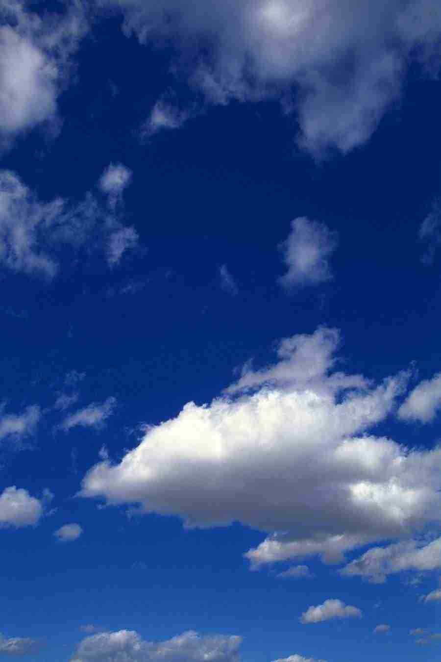 Cloud - DAJ Digital Images ></a>
<script language=JavaScript> 
  var txt = 