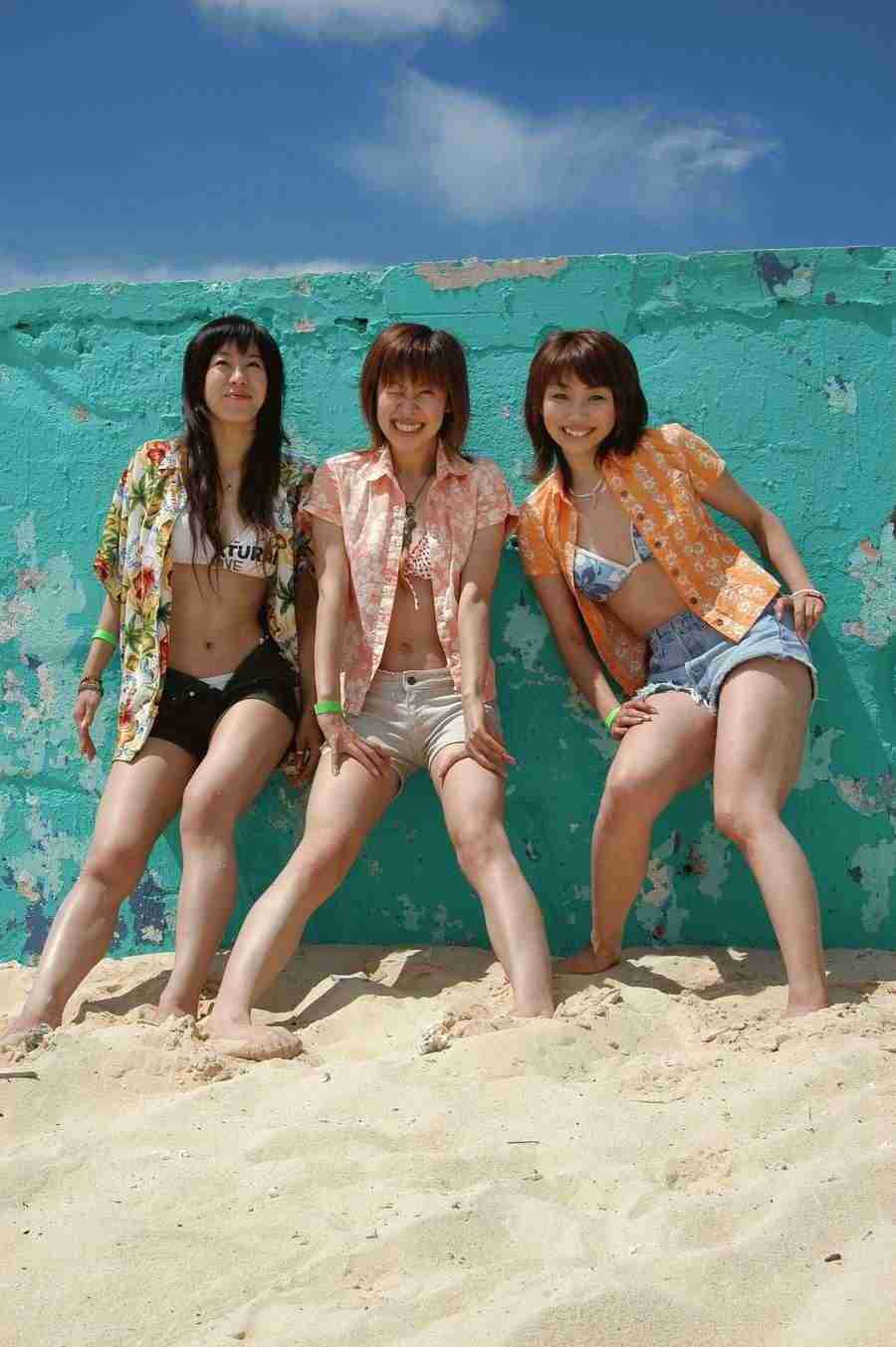 Summer Vacation - DAJ Digital Images ></a>
<script language=JavaScript> 
  var txt = 