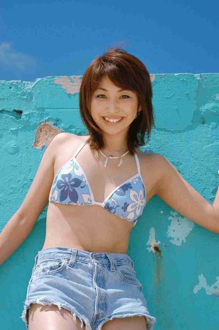 Summer Vacation - DAJ Digital Images ></a>
<script language=JavaScript> 
  var txt = 