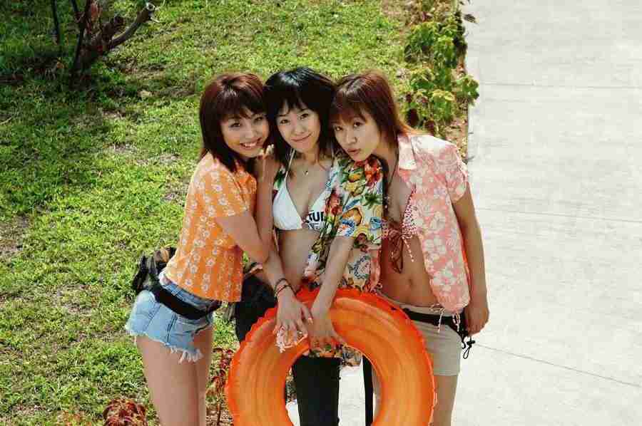 Summer Vacation - DAJ Digital Images ></a>
<script language=JavaScript> 
  var txt = 