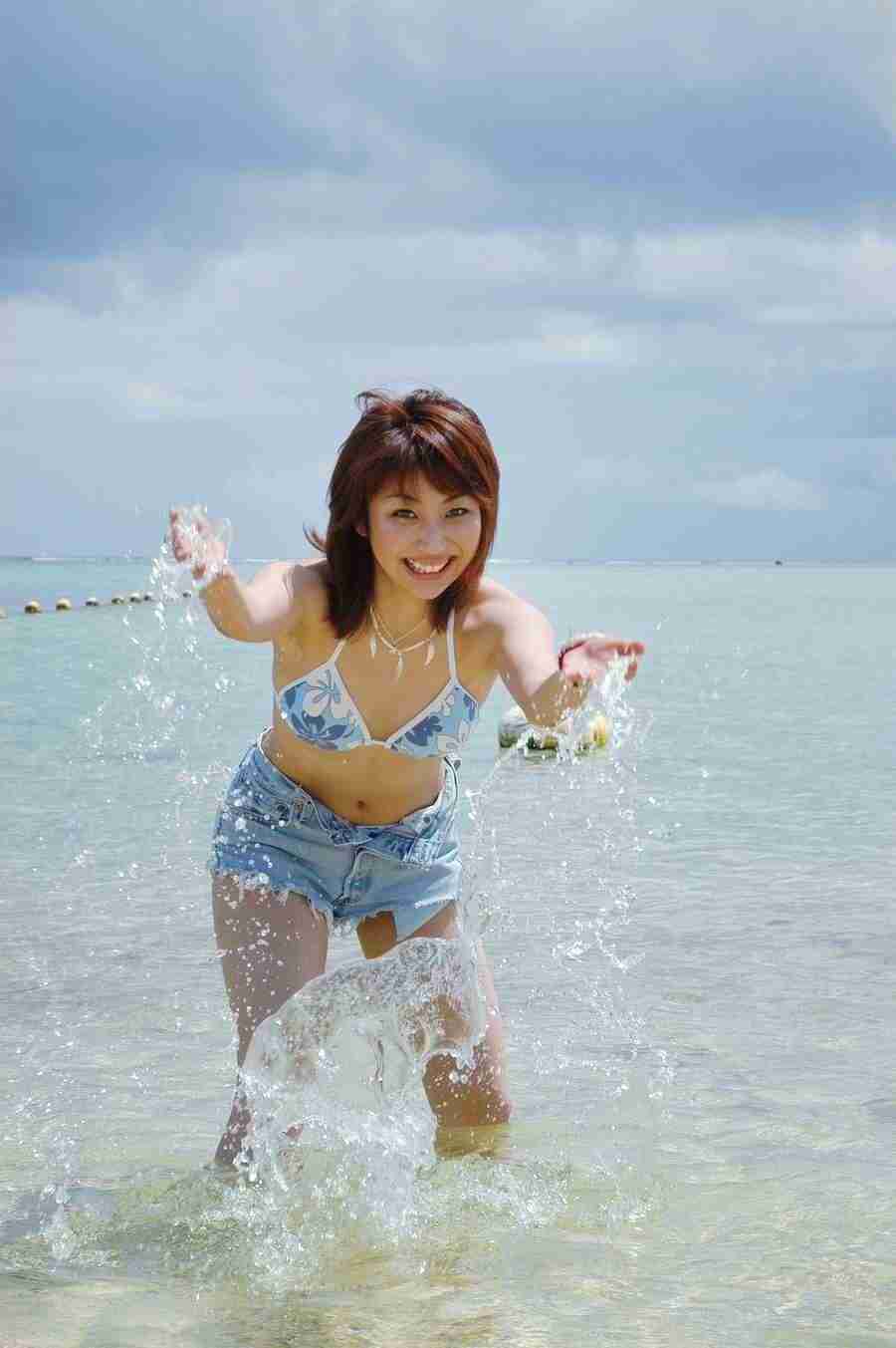 Summer Vacation - DAJ Digital Images ></a>
<script language=JavaScript> 
  var txt = 