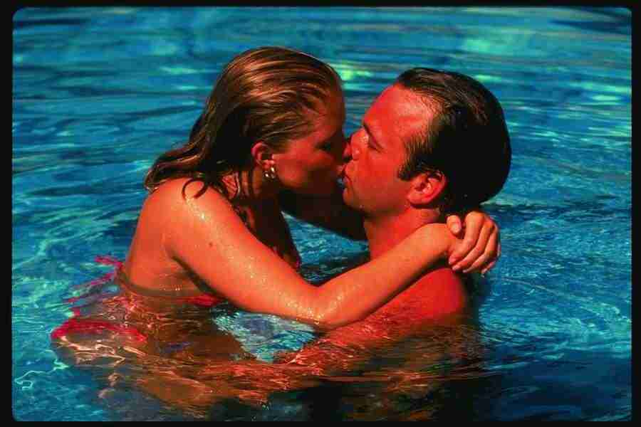 People and Lifestyles1 - DiAMAR ></a>
<script language=JavaScript> 
  var txt = 