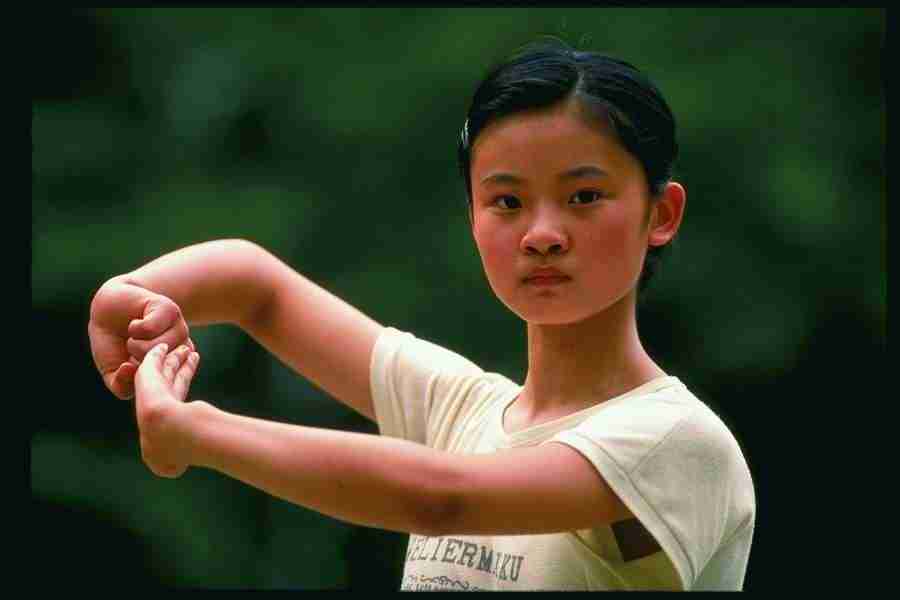 People and Lifestyles1 - DiAMAR ></a>
<script language=JavaScript> 
  var txt = 