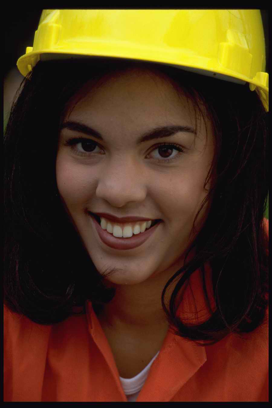 People and Lifestyles 10 - DiAMAR ></a>
<script language=JavaScript> 
  var txt = 