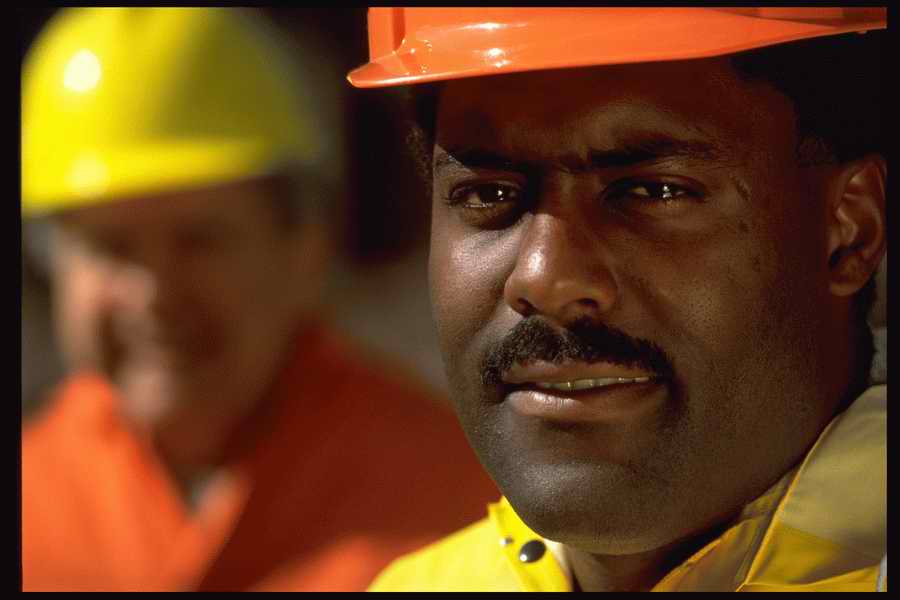 People and Lifestyles 10 - DiAMAR ></a>
<script language=JavaScript> 
  var txt = 