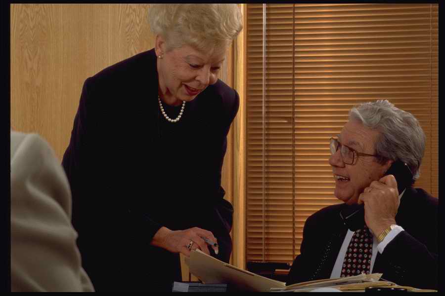 People and Lifestyles 10 - DiAMAR ></a>
<script language=JavaScript> 
  var txt = 