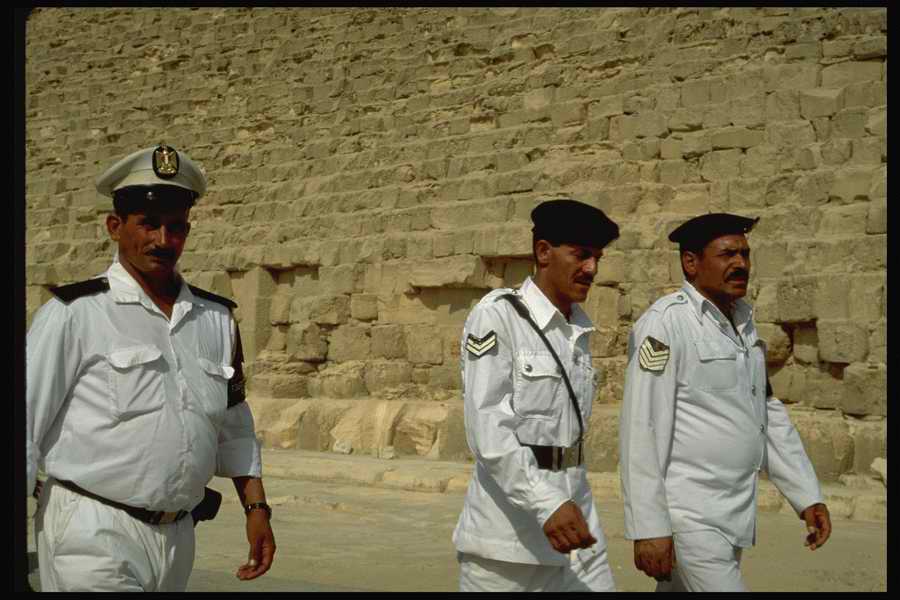 People and Lifestyles 10 - DiAMAR ></a>
<script language=JavaScript> 
  var txt = 