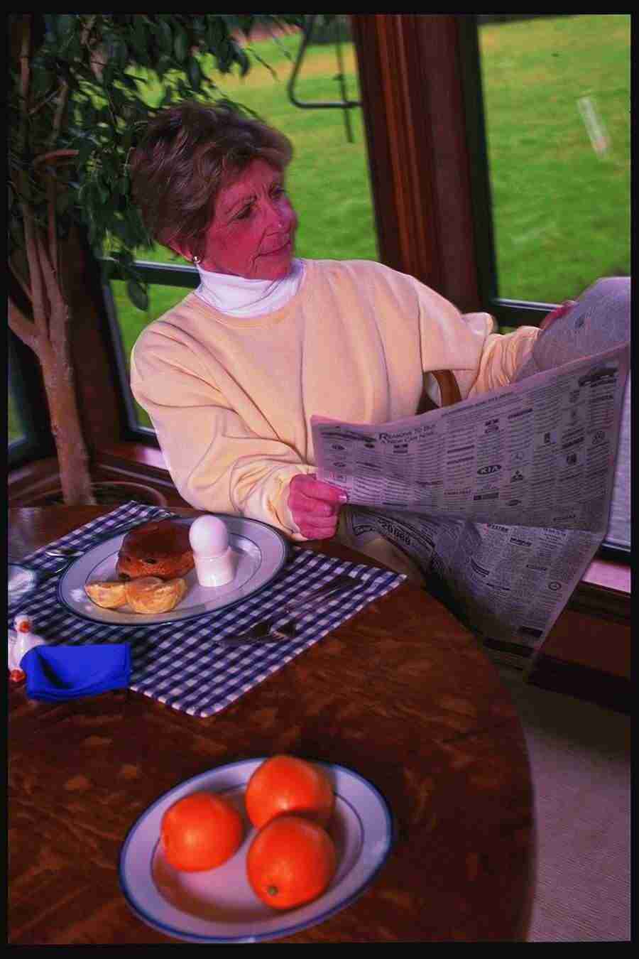 People and Lifestyles 2 - DiAMAR ></a>
<script language=JavaScript> 
  var txt = 