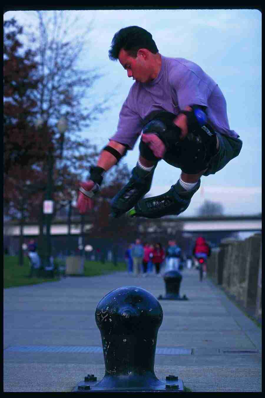 People and Lifestyles3 - DiAMAR ></a>
<script language=JavaScript> 
  var txt = 